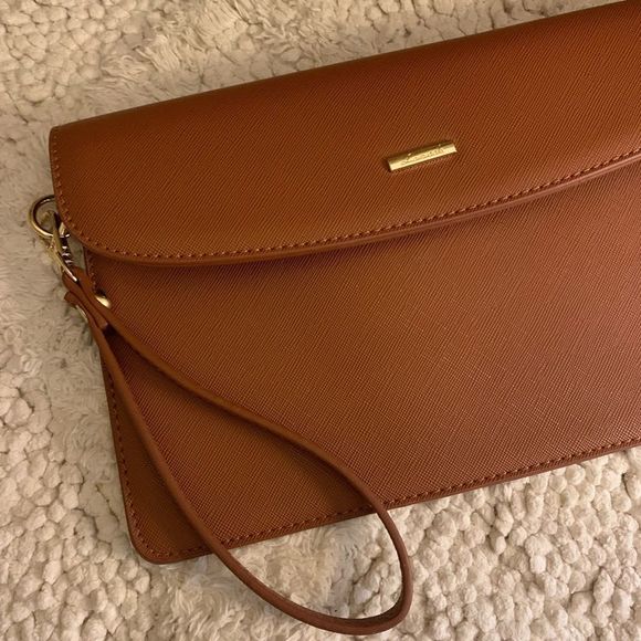 Brand New CARAMEL Clutch with Gold Accents - Picture 8 of 10